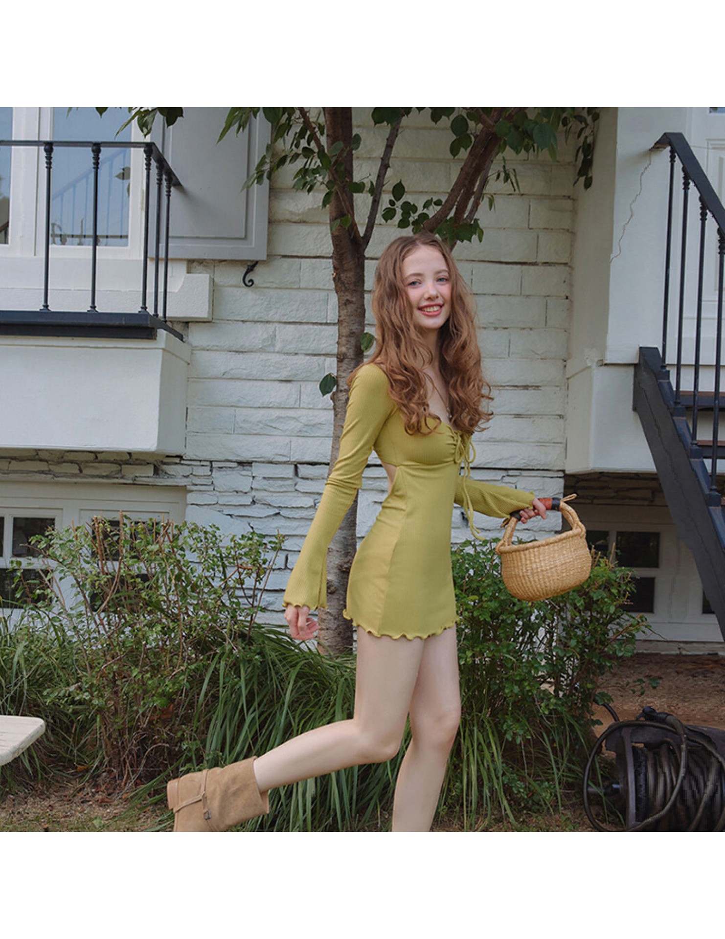 HSPN6321100002 牛油果野綠ins法式復古長裙方領度假溫泉泳衣顯白顯瘦泳衣