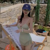 HSPN6325100006 復古法式露背吊帶連體裙式泳衣清新度假風泳池邊顯瘦出片泳衣