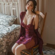 LPLT6319100110 內衣甜美蝴蝶印花火辣露背深V加胸墊睡裙外袍女套裝