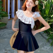 HSPN64061100002 泳衣女2026新款爆款荷葉邊拼色連體一字肩修身性感高級感溫泉泳裝 