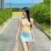 HSPN64061100009 海岸雛菊吊帶V領荷葉黃白格紋連體泳衣高顏值島嶼度假 