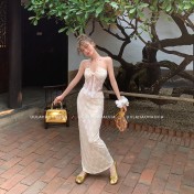 HSPN6415100002 新款海島度假風辣妹蕾絲抹胸比基尼女夏性感包臀沙灘裙三件套