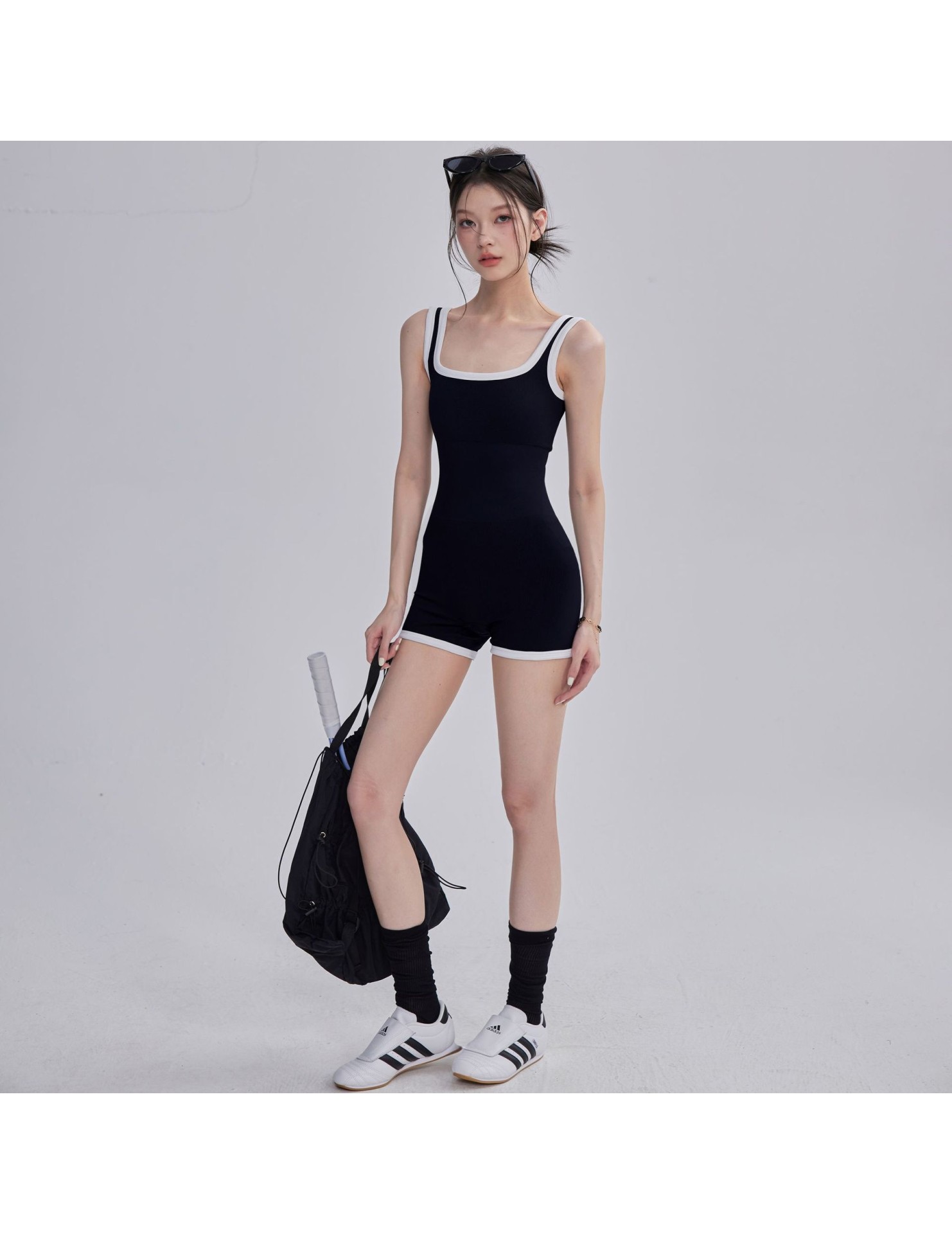 HSPN6415100003 游泳衣女帶胸墊連體平角褲專業運動顯瘦無袖保守學生游泳館訓練夏