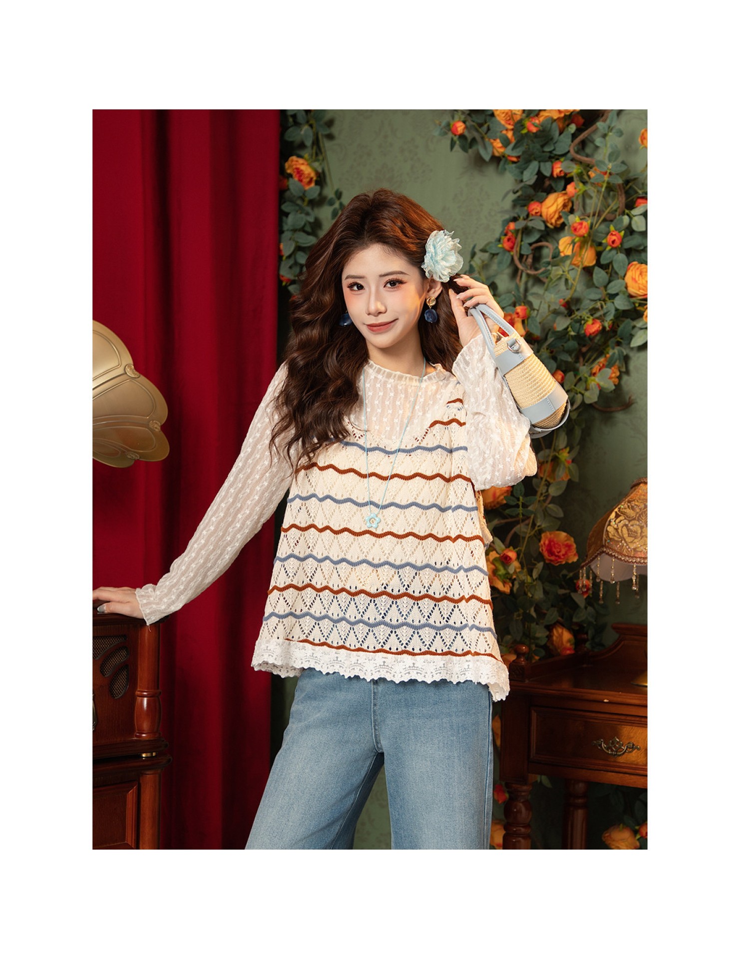 FCTP6416A100002 春季真兩件新款溫柔甜美鏤空針織背心+蕾絲內搭t恤疊穿減齡