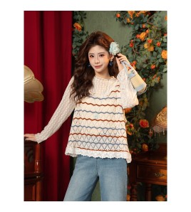 FCTP6416A100002 春季真兩件新款溫柔甜美鏤空針織背心+蕾絲內搭t恤疊穿減齡