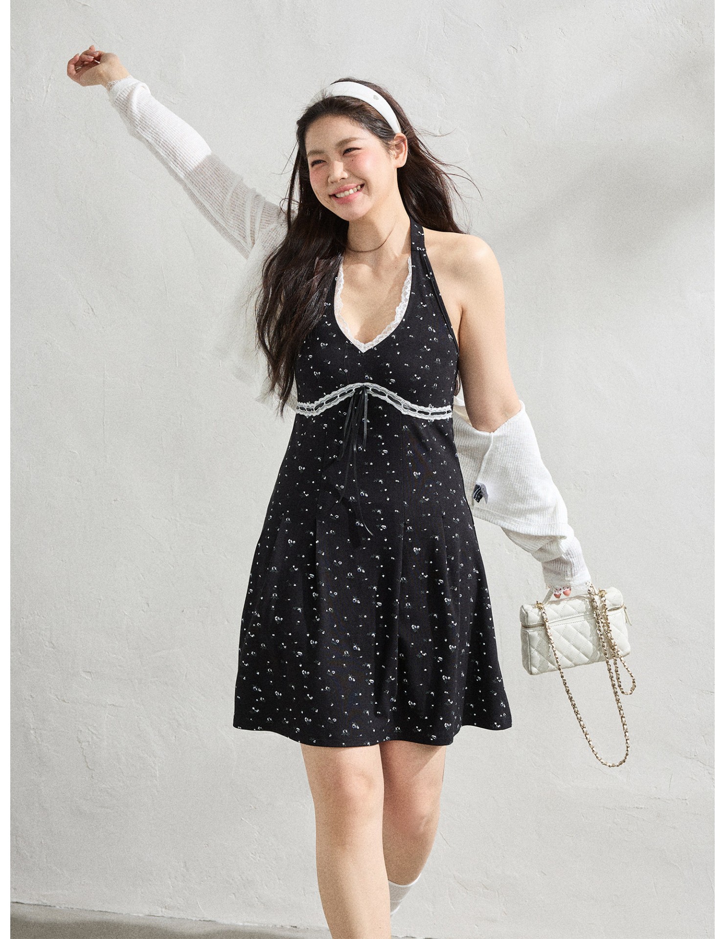 FCCB6421002 大碼法式顯瘦蕾絲花邊碎花裙掛脖連衣閨蜜裙