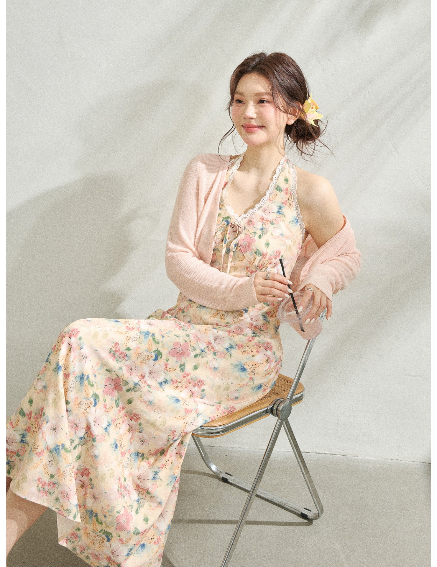 FCCB6421004 瘦浪漫度假掛脖v領碎花度假連身裙套裝