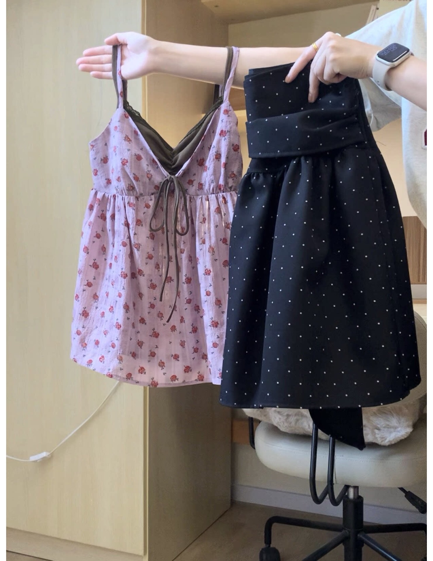 FCSE6424002 2026春休閒風減齡顯瘦碎花吊帶波點半身裙兩件女修身百搭套裝