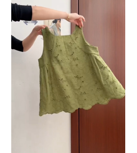 FCSE6424011 2026夏季小清新綠色V領鏤空吊帶背心碎花半身裙兩件套女顯瘦穿搭