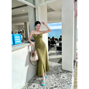 FCSE6716001 Slim-fit, tie-up green halter top, perfect for summer, beautiful, elegant, waist-cinching, and hip-hugging long skirt.