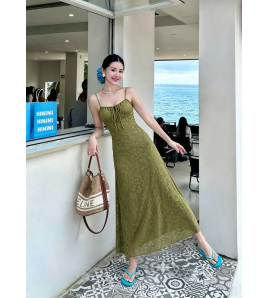 FCSE6716001 Slim-fit, tie-up green halter top, perfect for summer, beautiful, elegant, waist-cinching, and hip-hugging long skirt.