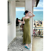 FCSE6716001 Slim-fit, tie-up green halter top, perfect for summer, beautiful, elegant, waist-cinching, and hip-hugging long skirt.