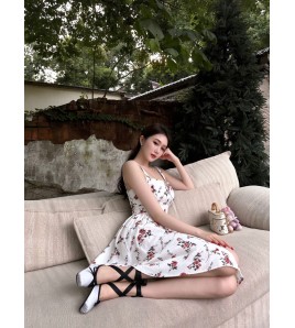 FCSE6923001 New French Style with Straps, Slim Waist, Casual Travel Women's Wear