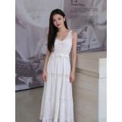 FCSE61026001 Lace High-Waisted Slit Dress - Elegant Workwear Dress with Straps