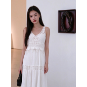 FCSE61026001 Lace High-Waisted Slit Dress - Elegant Workwear Dress with Straps