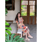 FCSE61028001 V-neck floral print jumpsuit, short-sleeved design, resort style, A-line midi skirt, beachwear.