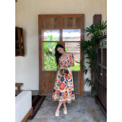 FCSE61028001 V-neck floral print jumpsuit, short-sleeved design, resort style, A-line midi skirt, beachwear.