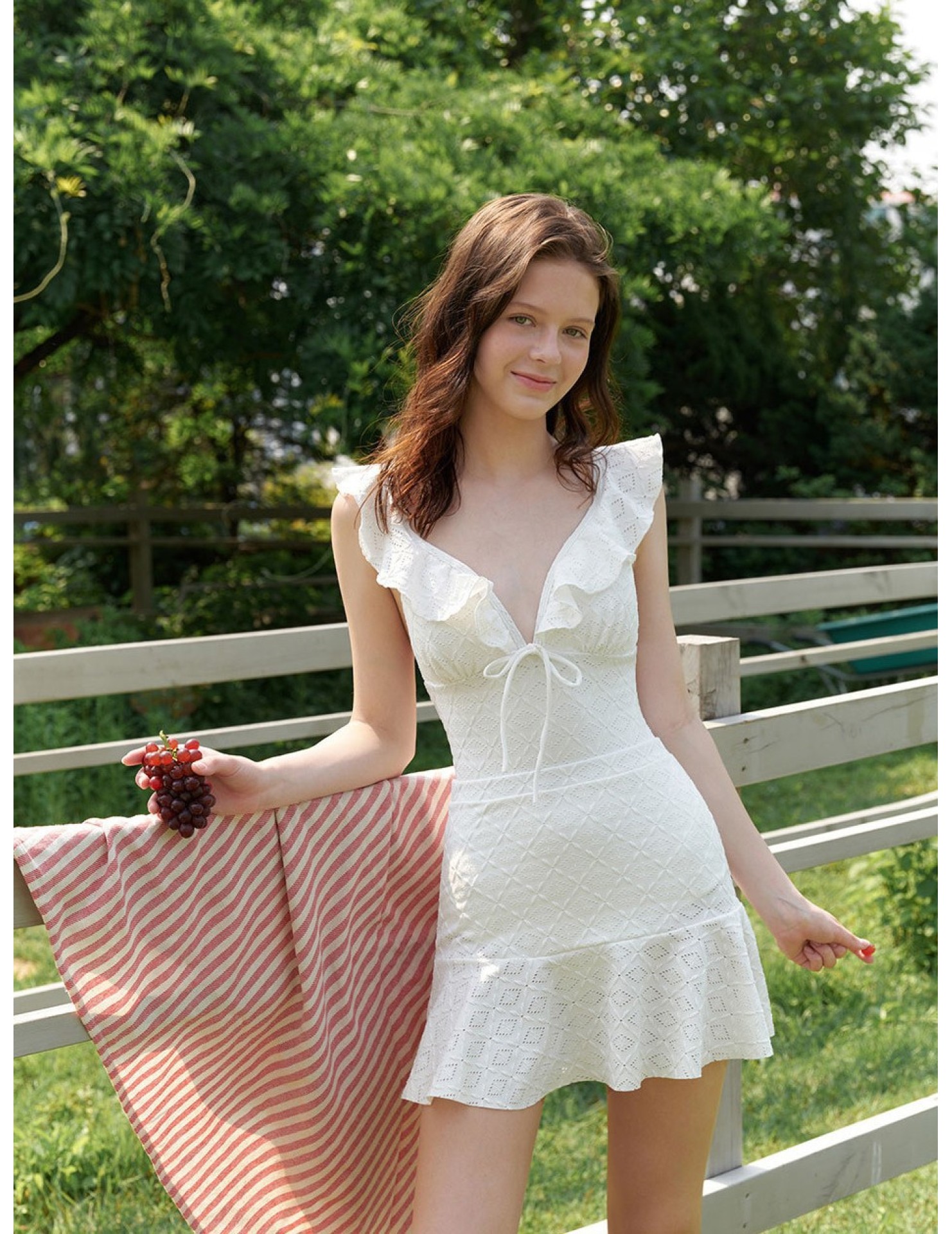 LHN26001 LYCKA 連體泳衣