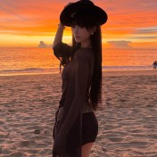 LHN26013 LYCKA 三件套泳裝