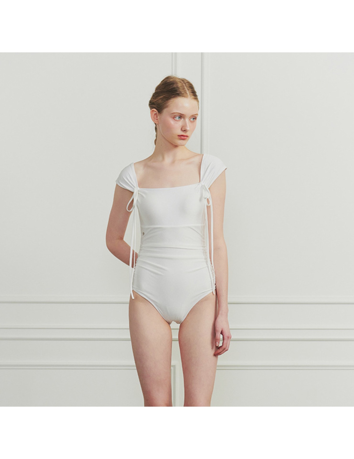 LZX26001 LYCKA 連體泳衣