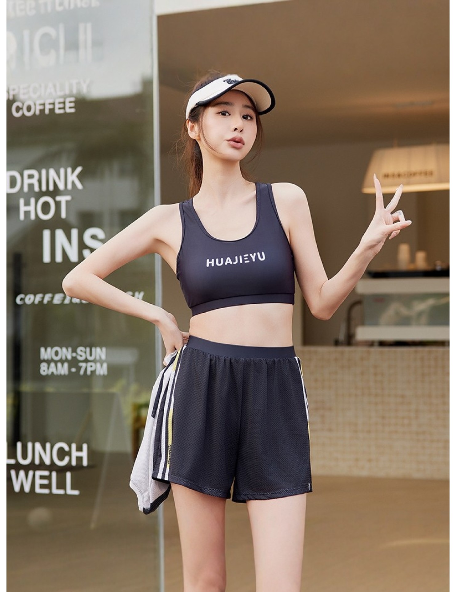 LZX26011 LYCKA 分體泳衣