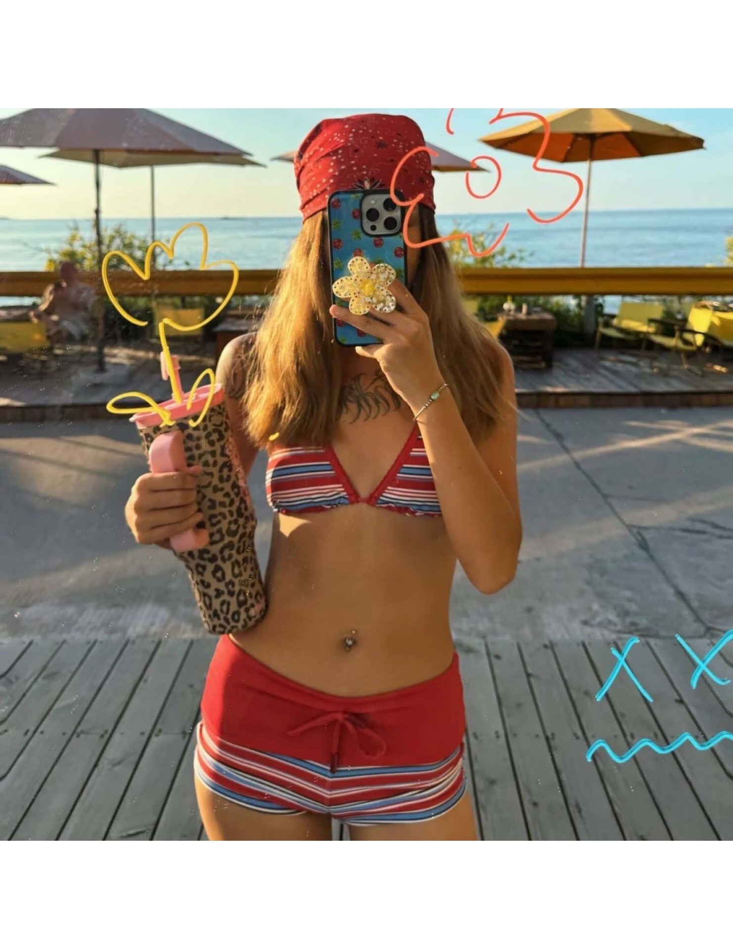 LZX26021 LYCKA 分體泳衣