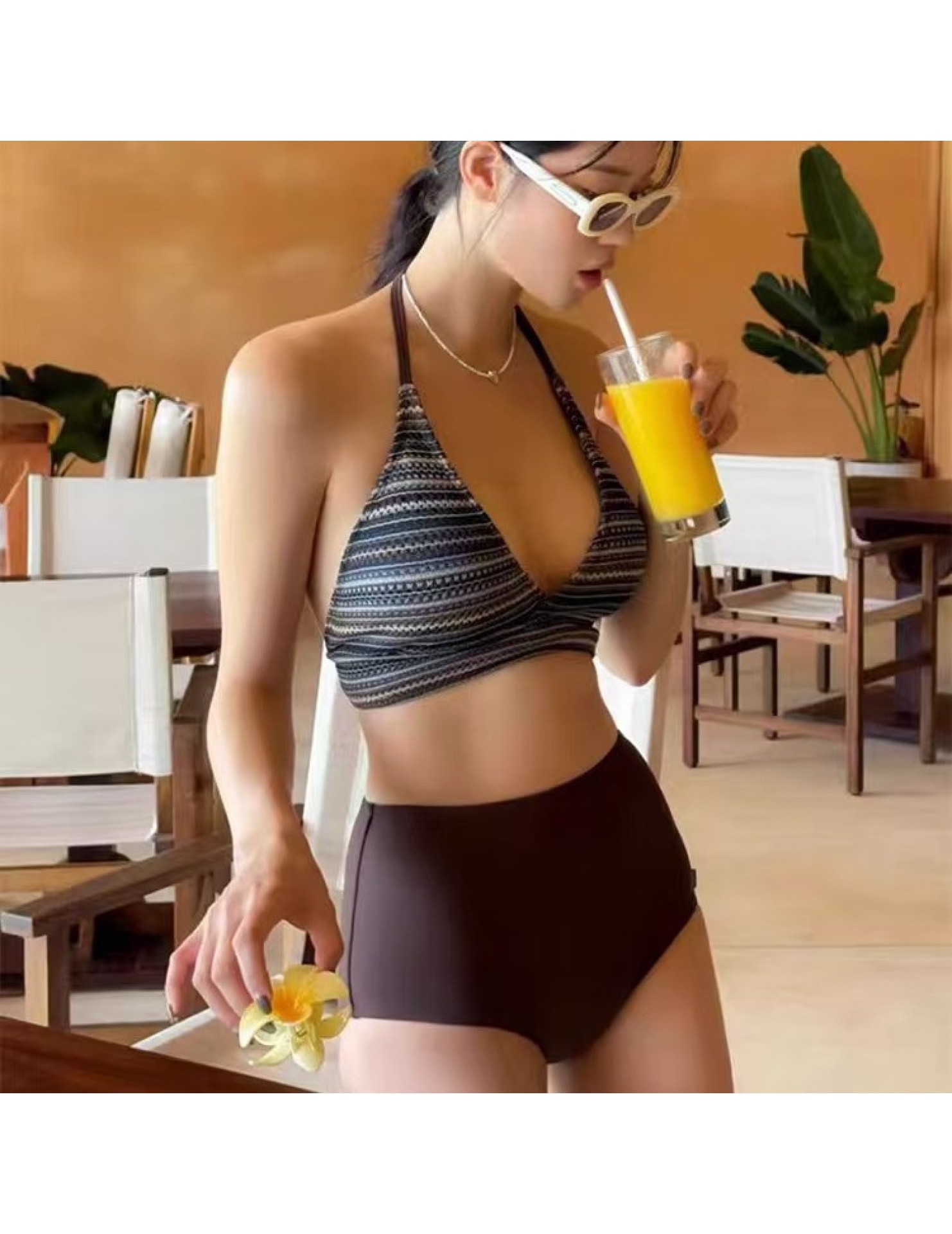 LZX26030 LYCKA 分體泳衣