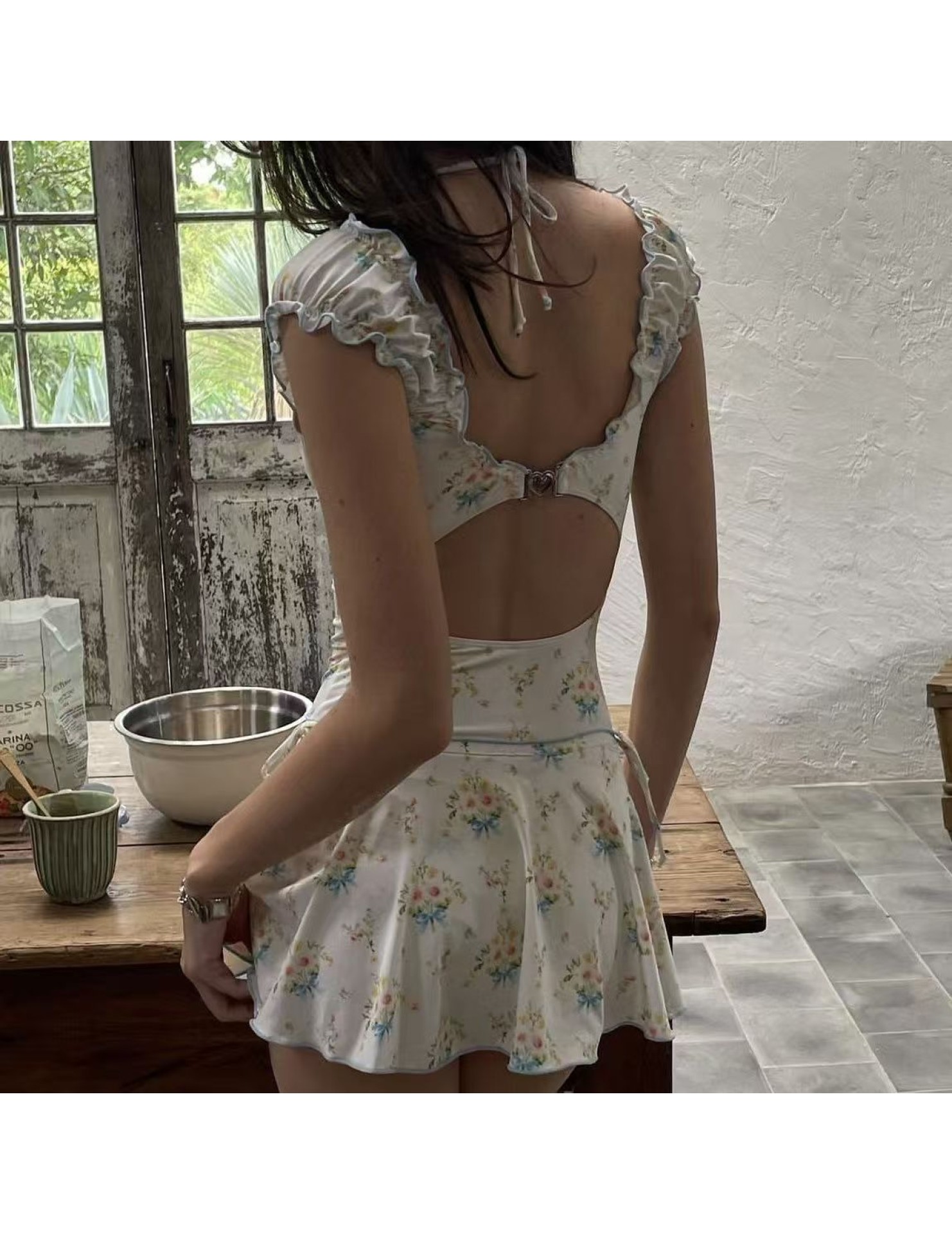 LZX26040 LYCKA 連體泳衣