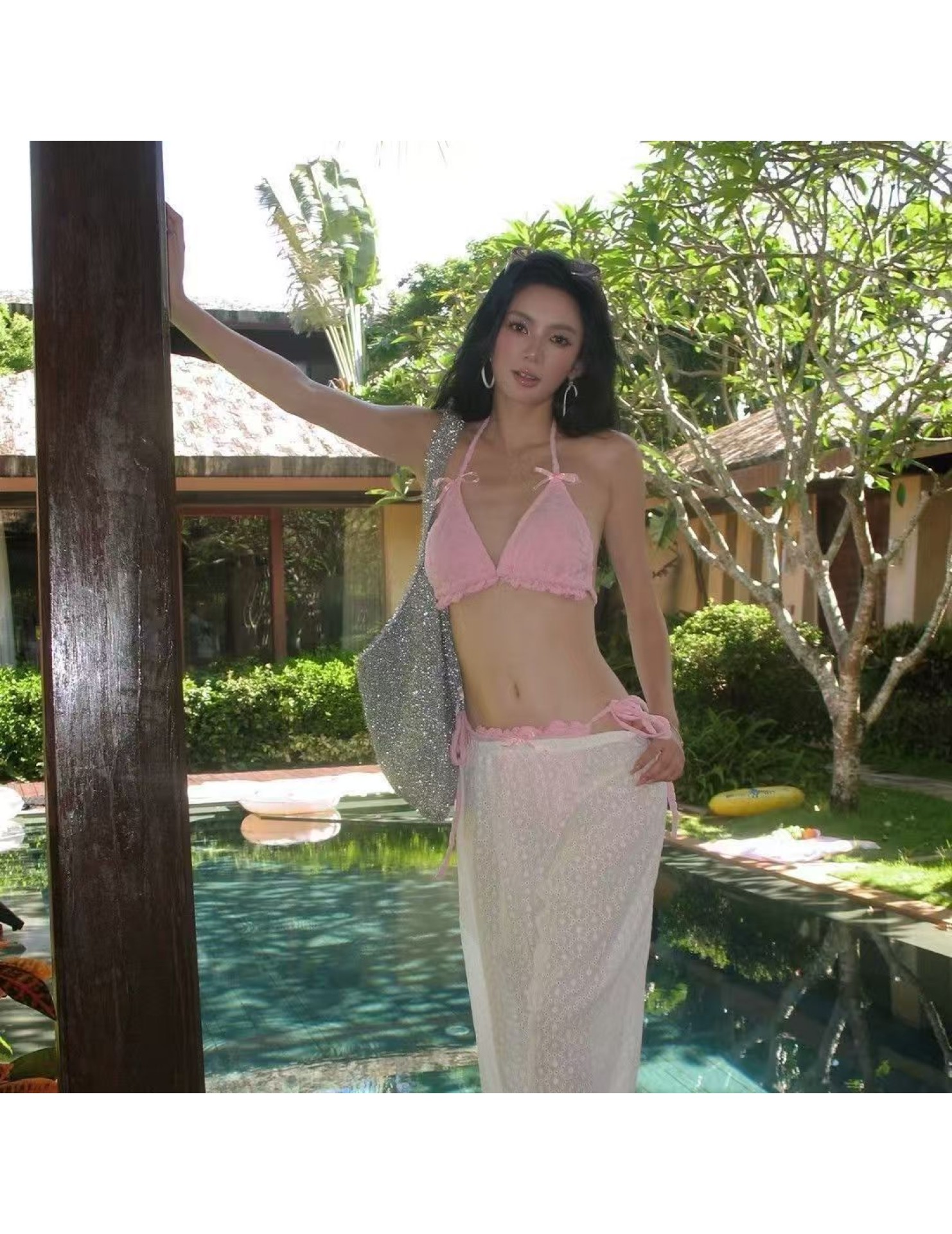 LZX26042 LYCKA 分體泳衣